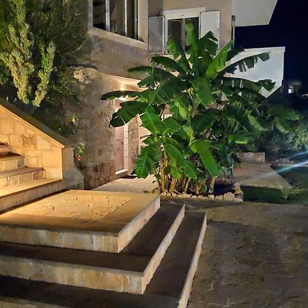 Xenia'S Countryside Guesthouse Agia Marina Екстериор снимка