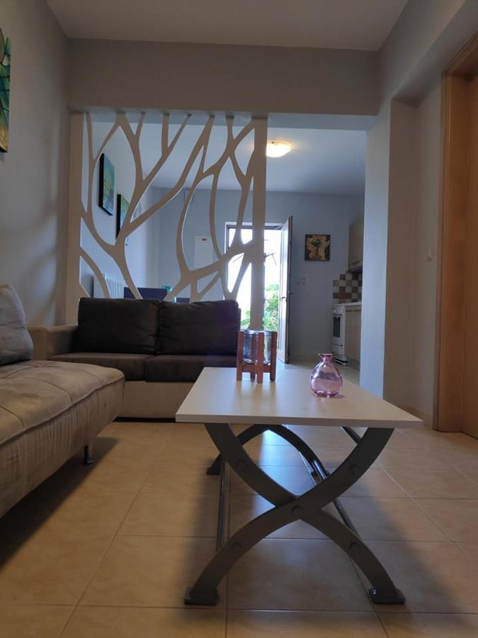 Xenia'S Countryside Guesthouse Agia Marina Екстериор снимка