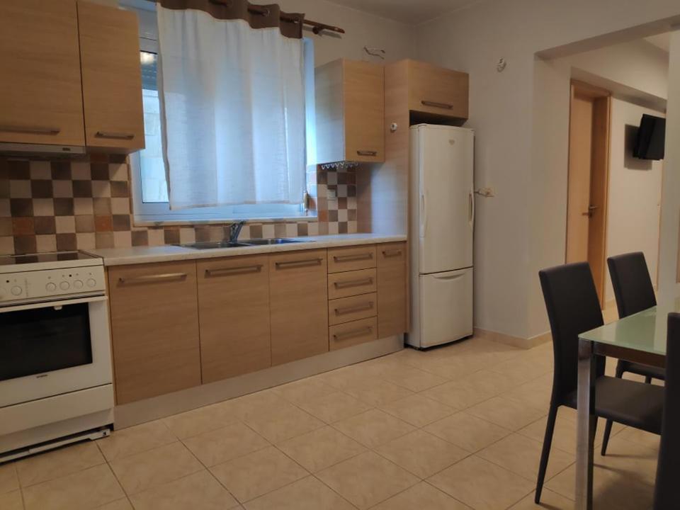Xenia'S Countryside Guesthouse Agia Marina Екстериор снимка